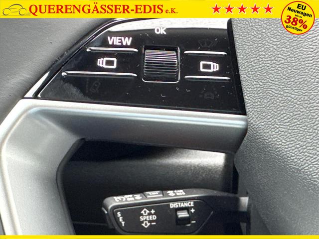 Audi / Q5 / Wei&szlig; / / / QUATTRO+AHK+NAVI+KAMERA+SHZ+PDC+ACC