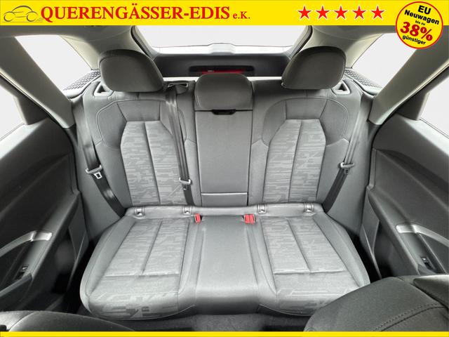 Audi / Q5 / Wei&szlig; / / / QUATTRO+AHK+NAVI+KAMERA+SHZ+PDC+ACC