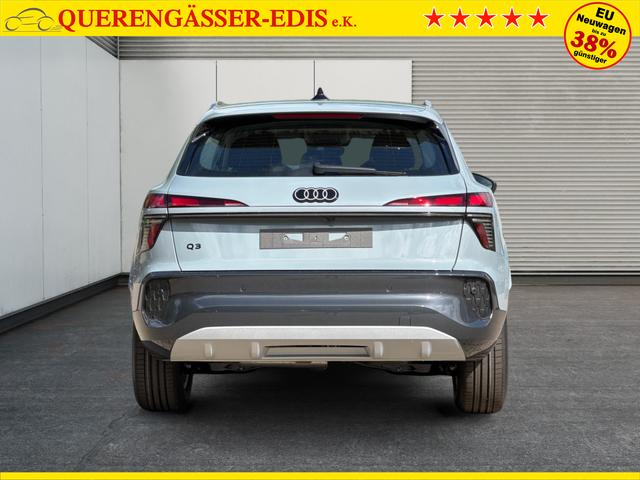 Audi / Q3 / Grau / / / KAMERA+NAVI+PDC+EL.HECKKL.+LED+17LM