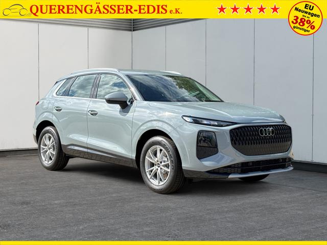Audi / Q3 / Grau / / / KAMERA+NAVI+PDC+EL.HECKKL.+LED+17LM