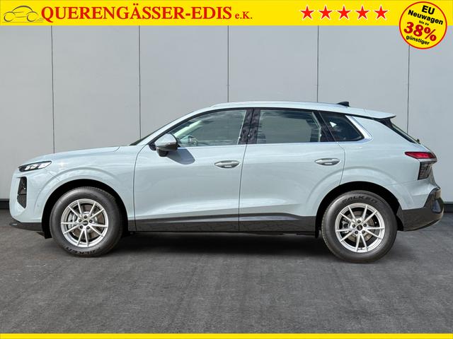 Audi / Q3 / Grau / / / KAMERA+NAVI+PDC+EL.HECKKL.+LED+17LM