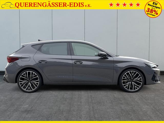 Cupra / Leon / Grau / / / NAVI+KAMERA+KESSY+MEMORY+SHZ+ACC+PDC+LED+19 ALU, Beispielbilder, ggf. teilweise mit Sonderausstattung