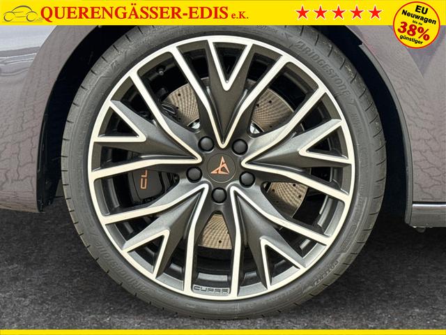 Cupra / Leon / Violett / / / NAVI+KAMERA+KESSY+MEMORY+SHZ+ACC+PDC+LED+19 ALU, Beispielbilder, ggf. teilweise mit Sonderausstattung
