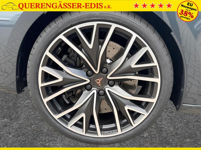 Cupra / Leon / Grau / / / NAVI+KAMERA+KESSY+MEMORY+SHZ+ACC+PDC+LED+19 ALU, Beispielbilder, ggf. teilweise mit Sonderausstattung