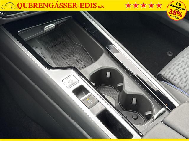Volkswagen / Passat Variant / / / / LEDER+PANO+AHK+MATRIX+eHK+360 KAM+NAVI+HUD, Beispielbilder, ggf. teilweise mit Sonderausstattung