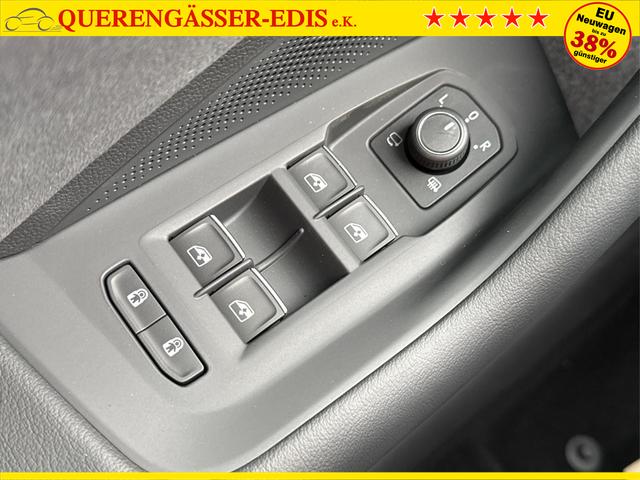 Volkswagen / Passat Variant / / / / LEDER+PANO+AHK+MATRIX+eHK+360 KAM+NAVI+HUD, Beispielbilder, ggf. teilweise mit Sonderausstattung