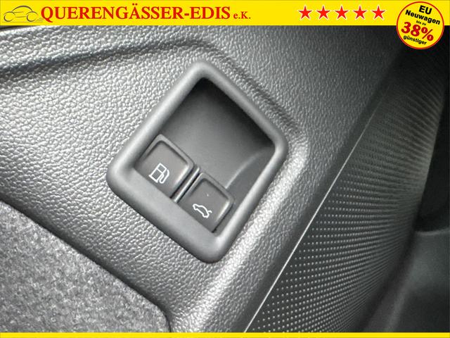 Volkswagen / Passat Variant / / / / LEDER+PANO+AHK+MATRIX+eHK+360 KAM+NAVI+HUD, Beispielbilder, ggf. teilweise mit Sonderausstattung