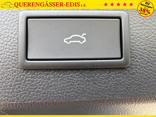 Volkswagen / Passat Variant / / / / LEDER+PANO+AHK+MATRIX+eHK+360 KAM+NAVI+HUD, Beispielbilder, ggf. teilweise mit Sonderausstattung