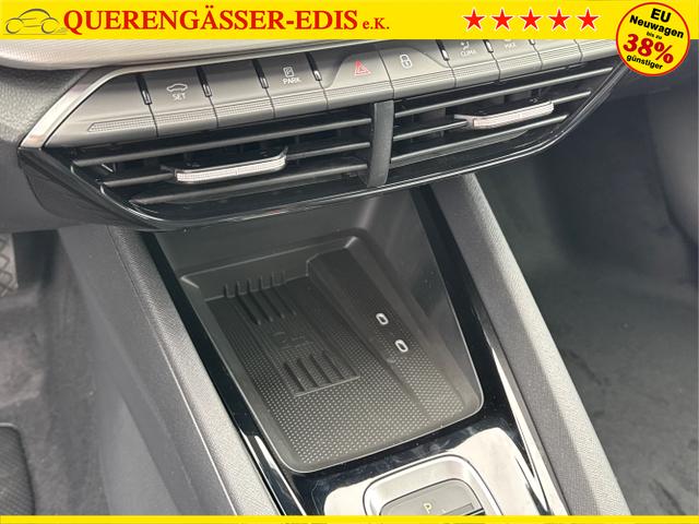 Skoda / Octavia Combi / Silber / / / ACC+AHK+eHK+KAM+PDC+LED+17ALU+SHZ, Beispielbilder, ggf. teilweise mit Sonderausstattung