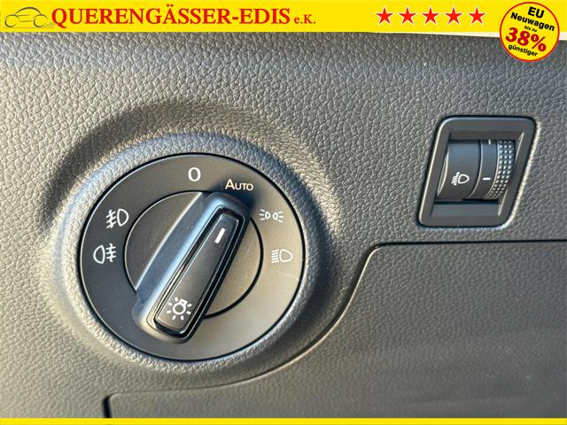 Seat / Ibiza / Grau / / / SHZ+FULL LINK+KLIMA+PDC+LED+15 ALU+TEMPOMAT