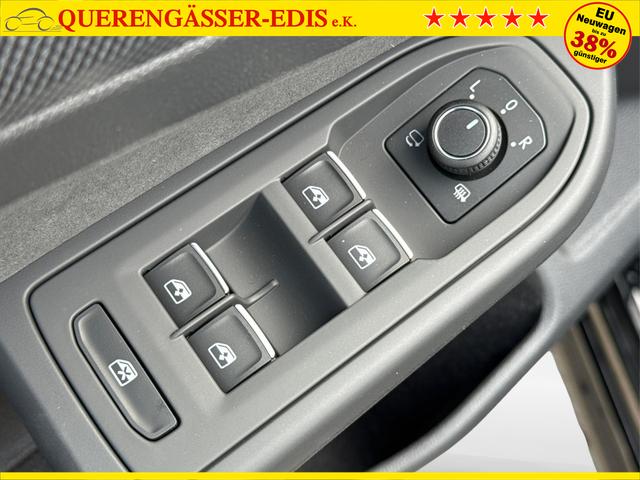 Volkswagen / Golf / Schwarz / / / LED-PLUS+ACC+SHZ+KEYLESS+KAMERA+18 ALU, Beispielbilder, ggf. teilweise mit Sonderausstattung