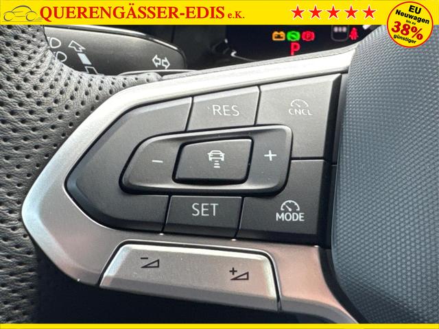 Volkswagen / Golf / Schwarz / / / LED-PLUS+ACC+SHZ+KEYLESS+KAMERA+18 ALU, Beispielbilder, ggf. teilweise mit Sonderausstattung