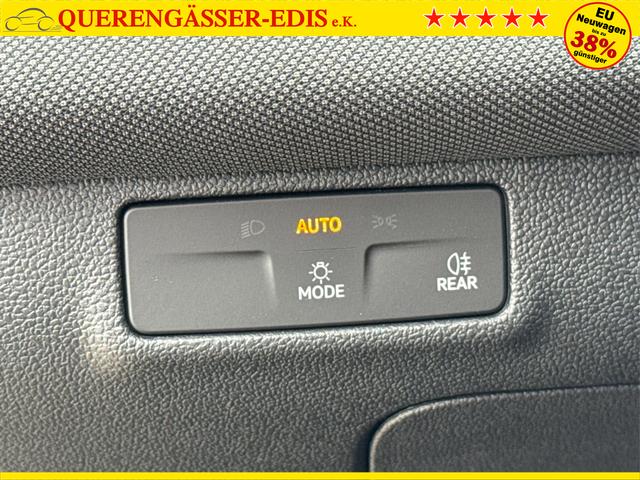 Volkswagen / T-Roc / Schwarz / / / 5J GARANTIE+AHK+ACC+17 ALU+KAMERA+SHZ+LED , Beispielbilder, ggf. teilweise mit Sonderausstattung