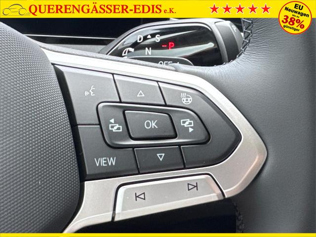 Volkswagen / T-Roc / Schwarz / / / 5J GARANTIE+AHK+ACC+17 ALU+KAMERA+SHZ+LED , Beispielbilder, ggf. teilweise mit Sonderausstattung