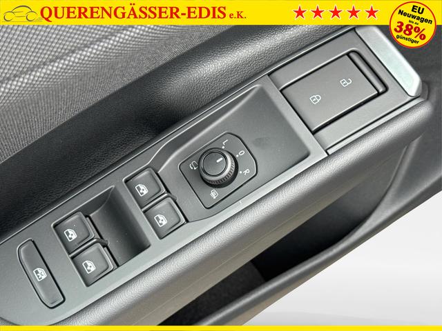 Volkswagen / T-Roc / Schwarz / / / 5J GARANTIE+AHK+ACC+17 ALU+KAMERA+SHZ+LED , Beispielbilder, ggf. teilweise mit Sonderausstattung