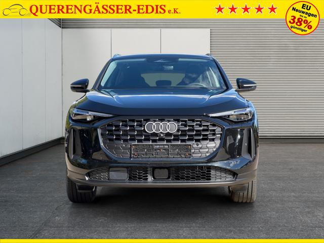 Audi / Q5 / Schwarz / / / QUATTRO+NAVI+KAMERA+AHK+PANO+SHZ+PDC+ACC
