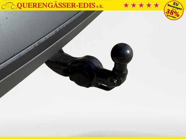 Audi / Q5 / Schwarz / / / QUATTRO+NAVI+KAMERA+AHK+PANO+SHZ+PDC+ACC