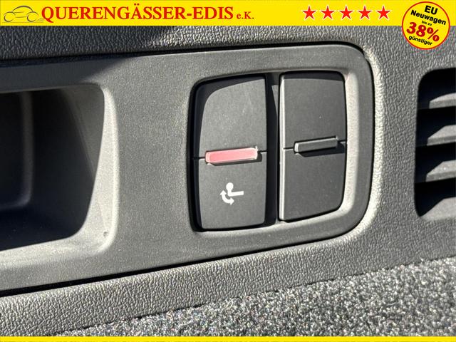 Audi / Q5 / Schwarz / / / QUATTRO+NAVI+KAMERA+AHK+PANO+SHZ+PDC+ACC