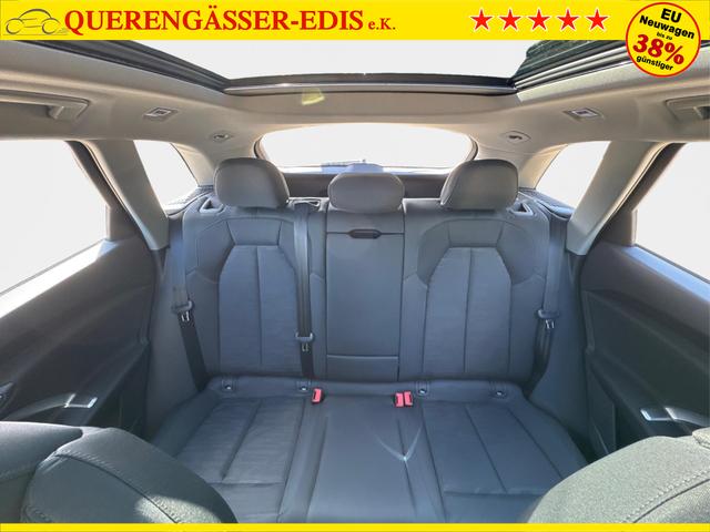 Audi / Q5 / Schwarz / / / QUATTRO+NAVI+KAMERA+AHK+PANO+SHZ+PDC+ACC