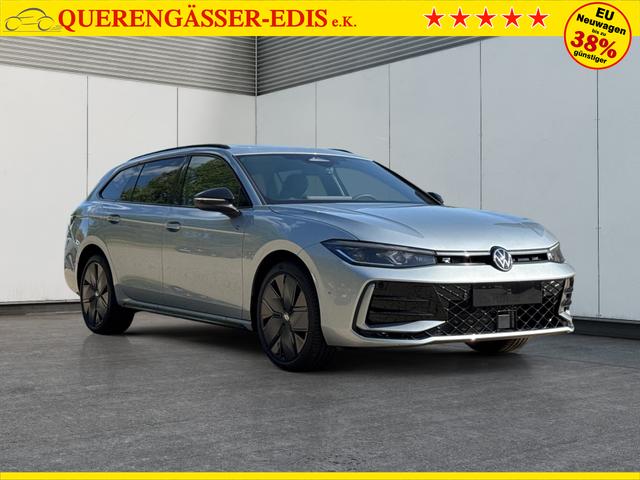 Volkswagen / Passat Variant / Silber / / / LEDER+PANO+AHK+MATRIX+eHK+360 KAM+NAVI+HUD, Beispielbilder, ggf. teilweise mit Sonderausstattung