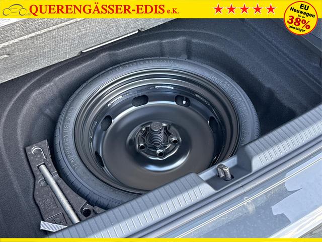 Volkswagen / Golf / Grau / / / PANO+LED-PLUS+ACC+SHZ+KEYLESS+KAMERA+18 ALU, Beispielbilder, ggf. teilweise mit Sonderausstattung