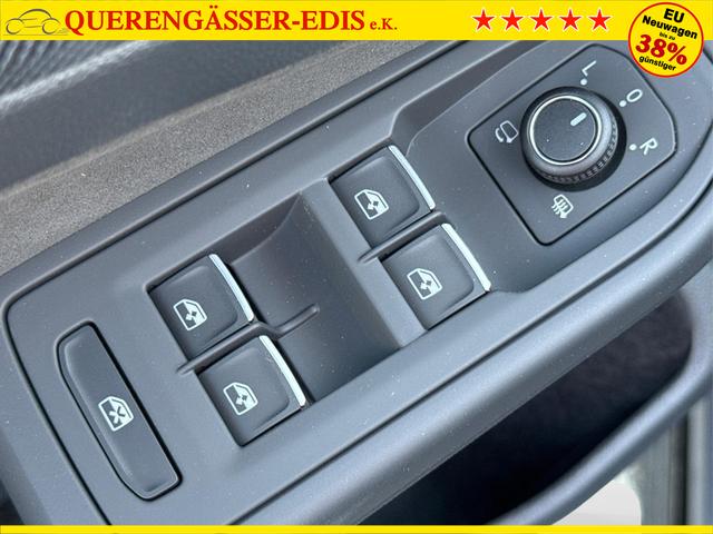 Volkswagen / Golf / Grau / / / PANO+LED-PLUS+ACC+SHZ+KEYLESS+KAMERA+18 ALU, Beispielbilder, ggf. teilweise mit Sonderausstattung