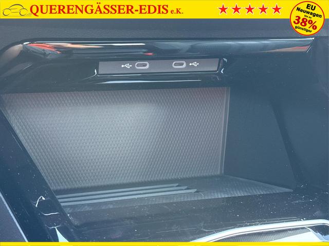 Volkswagen / Golf / Grau / / / PANO+LED-PLUS+ACC+SHZ+KEYLESS+KAMERA+18 ALU, Beispielbilder, ggf. teilweise mit Sonderausstattung