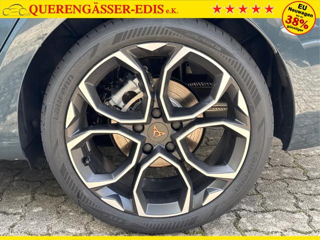 Cupra / Leon Sportstourer / Blau / / / ST AHK+NAVI+eHK+KAMERA+ACC+SHZ+18 ALU+LED, Beispielbilder, ggf. teilweise mit Sonderausstattung