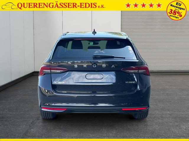 Skoda / Octavia Combi / Schwarz / / / ACC+AHK+eHK+KAM+PDC+LED+17 ALU+SHZ, Beispielbilder, ggf. teilweise mit Sonderausstattung