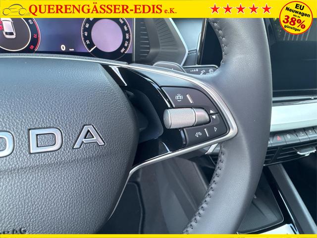 Skoda / Octavia Combi / Schwarz / / / ACC+AHK+eHK+KAM+PDC+LED+17 ALU+SHZ, Beispielbilder, ggf. teilweise mit Sonderausstattung
