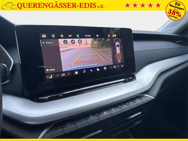 Skoda / Octavia Combi / Grau / / / ACC+AHK+eHK+KAM+PDC+LED+17 ALU+SHZ
