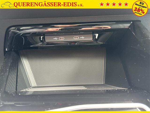 Volkswagen / Golf / Blau / / / PANO+LED-PLUS+ACC+SHZ+KEYLESS+KAMERA+18 ALU, Beispielbilder, ggf. teilweise mit Sonderausstattung