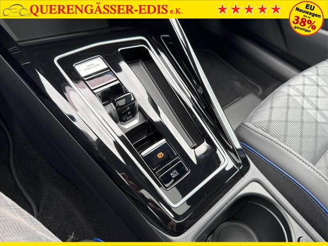 Volkswagen / Golf / Blau / / / PANO+LED-PLUS+ACC+SHZ+KEYLESS+KAMERA+18 ALU, Beispielbilder, ggf. teilweise mit Sonderausstattung