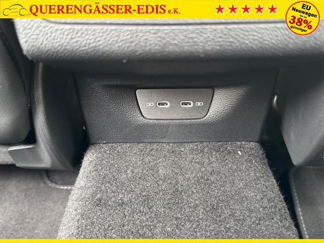 Volkswagen / Golf / Blau / / / PANO+LED-PLUS+ACC+SHZ+KEYLESS+KAMERA+18 ALU, Beispielbilder, ggf. teilweise mit Sonderausstattung
