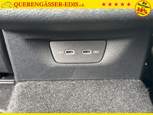 Volkswagen / Golf / Blau / / / LED-PLUS+ACC+SHZ+KEYLESS+KAMERA+18 ALU, Beispielbilder, ggf. teilweise mit Sonderausstattung