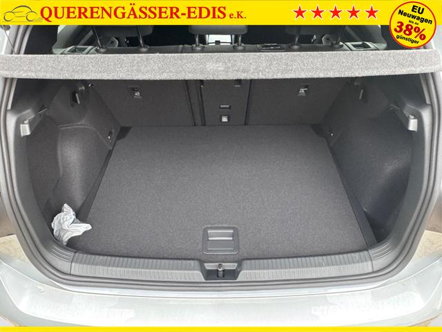 Volkswagen / Golf / Silber / / / LED-PLUS+ACC+SHZ+KEYLESS+KAMERA+18 ALU, Beispielbilder, ggf. teilweise mit Sonderausstattung