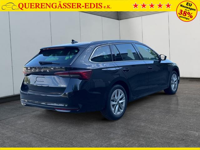 Skoda / Octavia Combi / Schwarz / / / ACC+AHK+eHK+KAM+PDC+LED+17 ALU+SHZ, Beispielbilder, ggf. teilweise mit Sonderausstattung