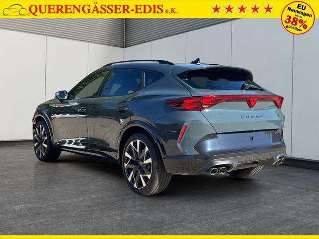 Cupra / Formentor / Blau / / / 4x4 AHK+NAVI+KAMERA+eHK+KESSY+ACC+19 ALU+LED+FULL LINK, Beispielbilder, ggf. teilweise mit Sonderausstattung
