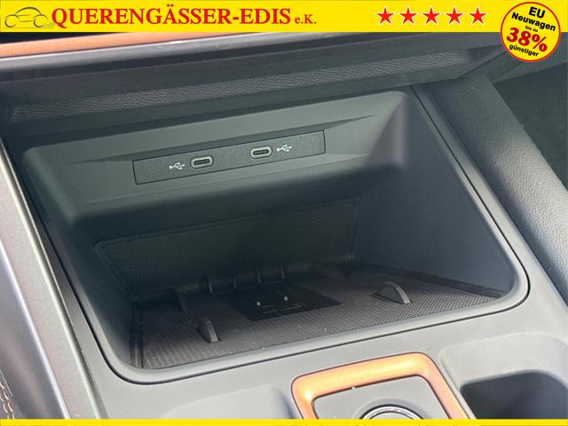 Cupra / Formentor / Grau / / / 4x4 AHK+eHK+NAVI+KAMERA+ACC+SHZ+18 ALU, Beispielbilder, ggf. teilweise mit Sonderausstattung