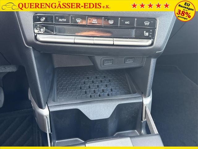 Opel / Frontera / Schwarz / / / NAVI+SHZ+KAMERA+LED+KLIMA+TEMPOMAT+17 ALU, Beispielbilder, ggf. teilweise mit Sonderausstattung