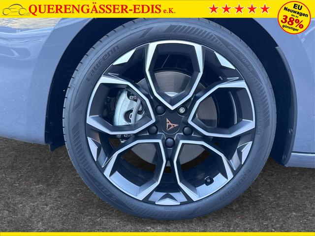 Cupra / Leon Sportstourer / Grau / / / ST AHK+NAVI+eHK+KAMERA+ACC+SHZ+18 ALU+LED, Beispielbilder, ggf. teilweise mit Sonderausstattung