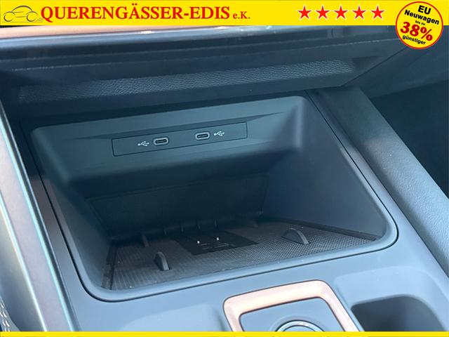 Cupra / Leon Sportstourer / Violett / / / ST AHK+NAVI+eHK+KAMERA+ACC+SHZ+18 ALU+LED, Beispielbilder, ggf. teilweise mit Sonderausstattung