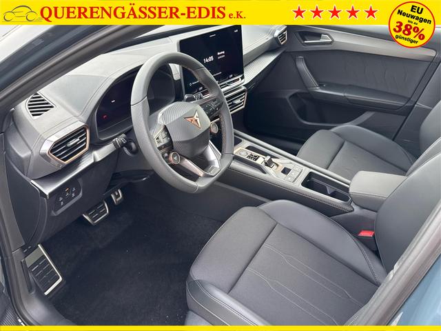 Cupra / Leon Sportstourer / Blau / / / ST AHK+NAVI+eHK+KAMERA+ACC+SHZ+18 ALU+LED, Beispielbilder, ggf. teilweise mit Sonderausstattung