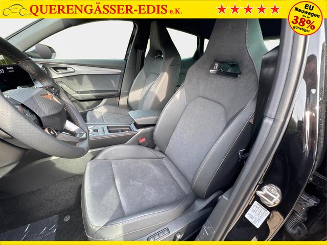Cupra / Formentor / Schwarz / / / 4x4 AHK+NAVI+KAMERA+eHK+KESSY+ACC+19 ALU+LED+FULL LINK, Beispielbilder, ggf. teilweise mit Sonderausstattung