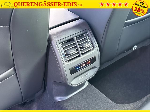 Cupra / Leon Sportstourer / Grau / / / ST AHK+NAVI+eHK+KAMERA+ACC+SHZ+18 ALU+LED, Beispielbilder, ggf. teilweise mit Sonderausstattung