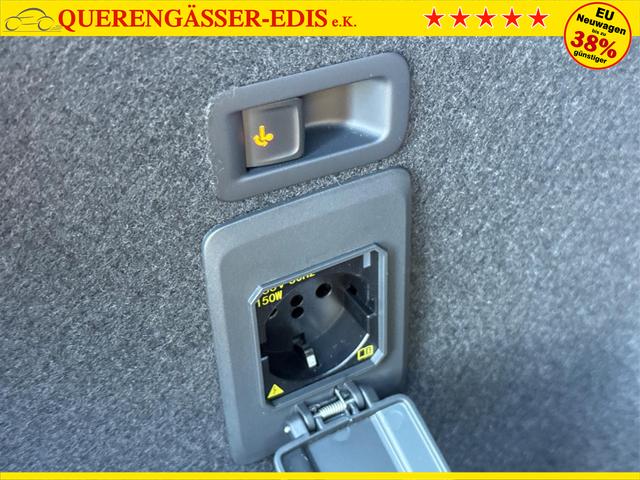 Cupra / Leon Sportstourer / Schwarz / / / ST AHK+NAVI+eHK+KAMERA+ACC+SHZ+18 ALU+LED