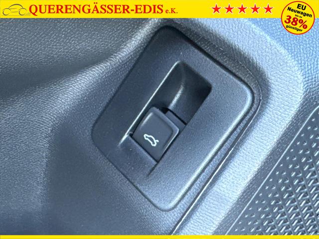 Cupra / Leon Sportstourer / Schwarz / / / ST AHK+NAVI+eHK+KAMERA+ACC+SHZ+18 ALU+LED