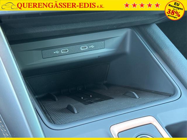 Cupra / Leon Sportstourer / Schwarz / / / ST AHK+NAVI+eHK+KAMERA+ACC+SHZ+18 ALU+LED