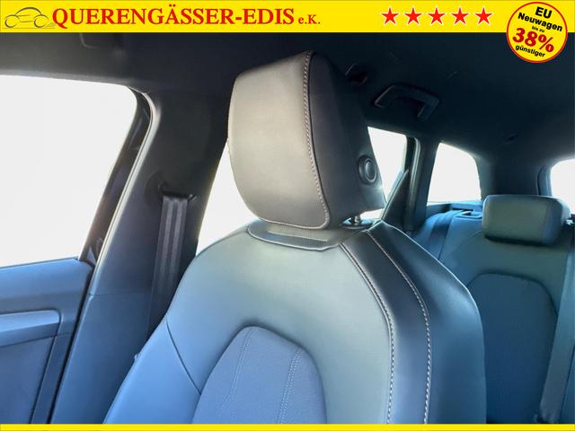Cupra / Leon Sportstourer / Schwarz / / / ST AHK+NAVI+eHK+KAMERA+ACC+SHZ+18 ALU+LED