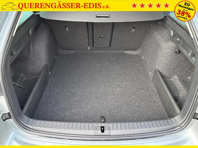 Skoda / Octavia Combi / Silber / / / ACC+AHK+eHK+KAM+PDC+LED+17ALU+SHZ